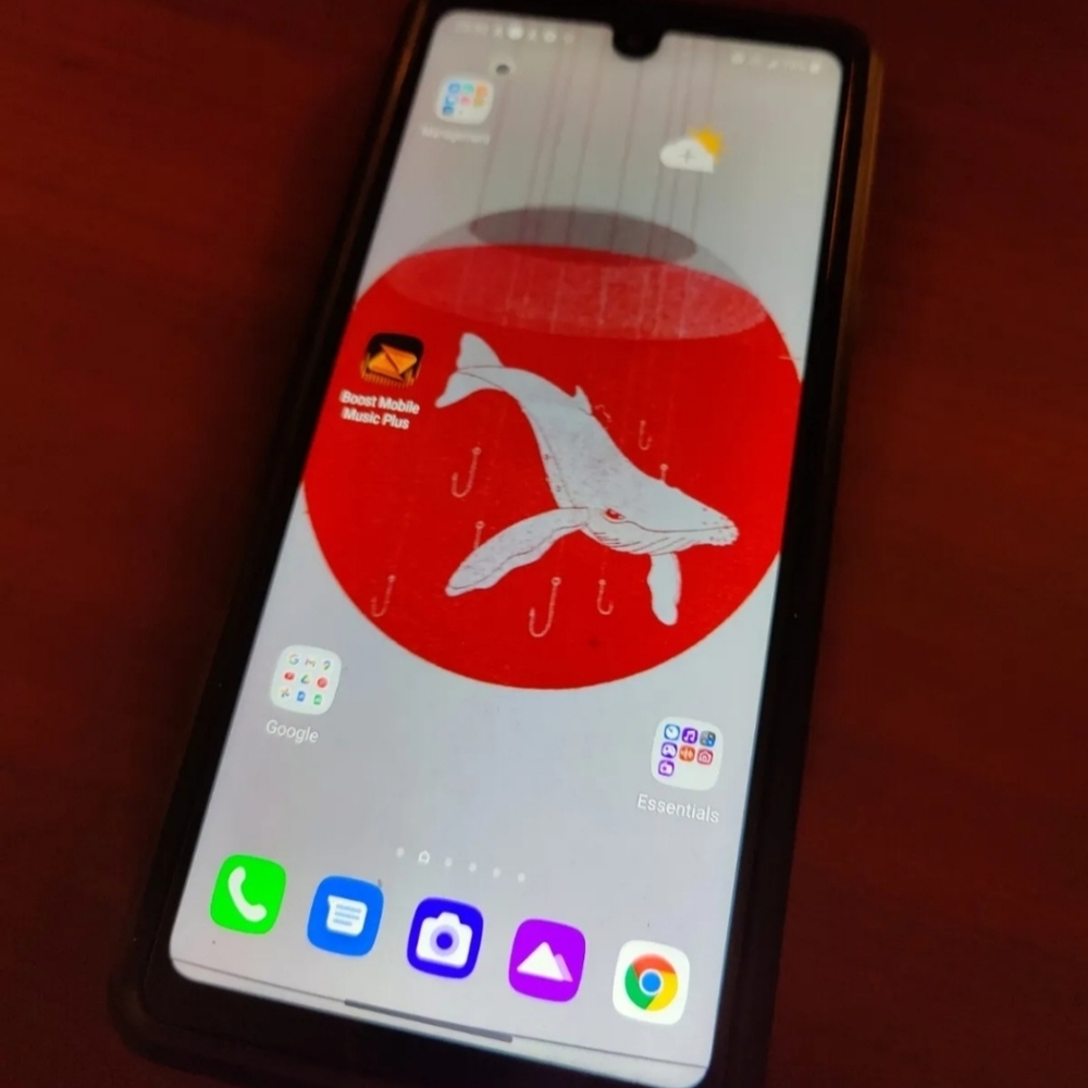 LG Stylo 6 Smartphone 64GB Memory 3GB RAM Camera 13.0 MP Boost Mobile Carrier.